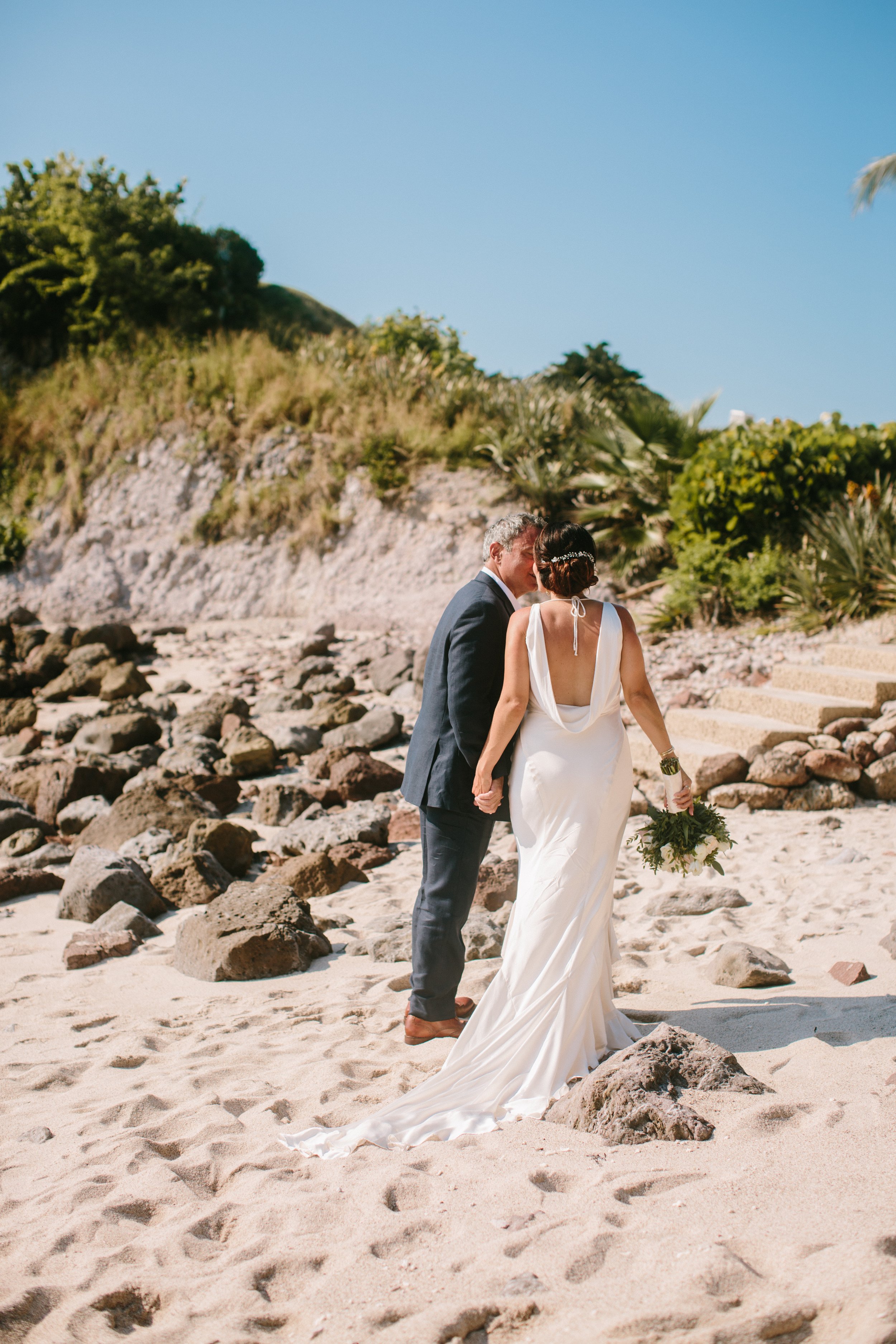 THEDELAURAS_PUNTAMITA_FOURSEASONS_WEDDING_MEXICO_DESTINATION_PHOTOGRAPHERS_KATIEDAN0373.jpg